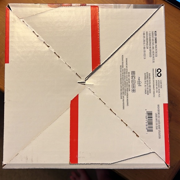 Rubbermaid easy find lids system, 18 pieces. - Picture 4 of 5